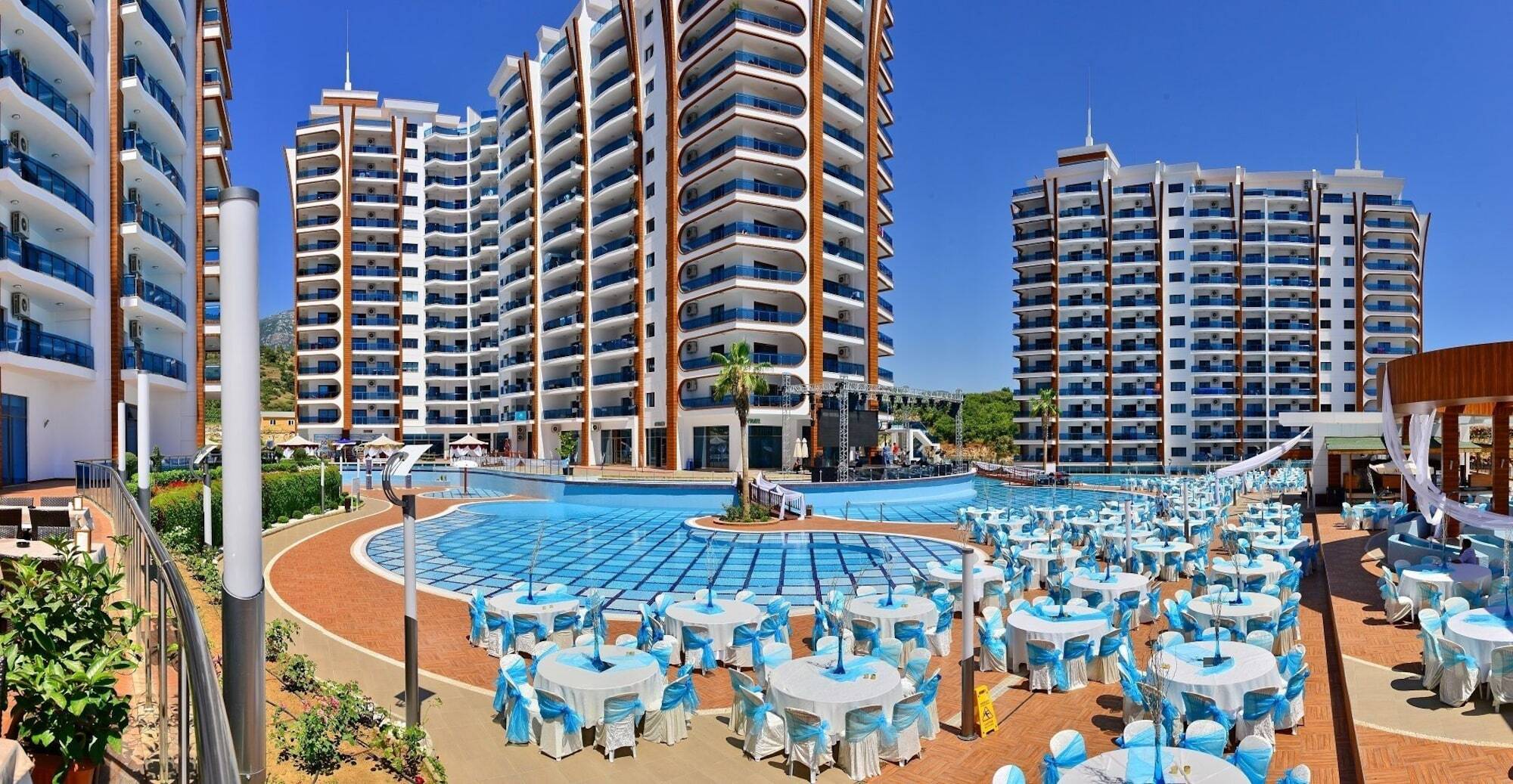 Azura Park Apartment มาห์มุตลาร์ ภายนอก รูปภาพ